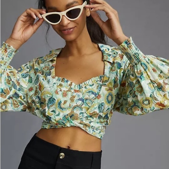 Anthropologie Tops - Anthropologie Twist Crop Top Set